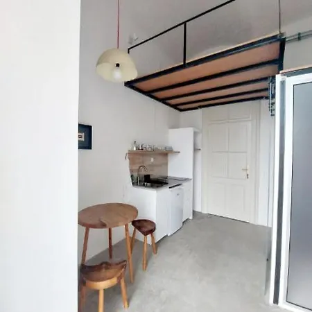 Apartma Suja Nuja *
